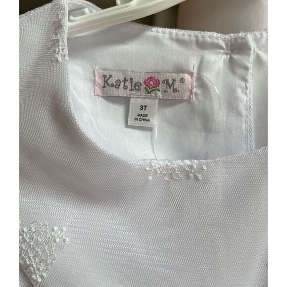 Katie M. Girls’ Sleeveless Formal White Dress With Bow Size 3T - Picture 2 of 5